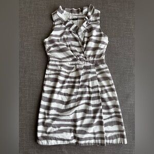 J Crew Factory Women’s Cotton Zebra Print Ruffle Neck Faux Wrap dress in Size 10